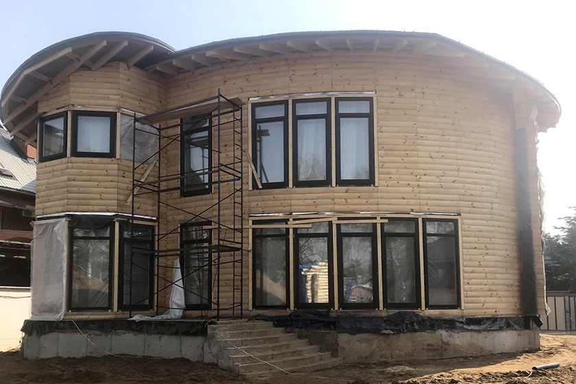Строительство дома из клееного бревна на объекте «Видная усадьба НА ДОНу» Строительство дома из клееного бревна на объекте «Видная усадьба НА ДОНу»